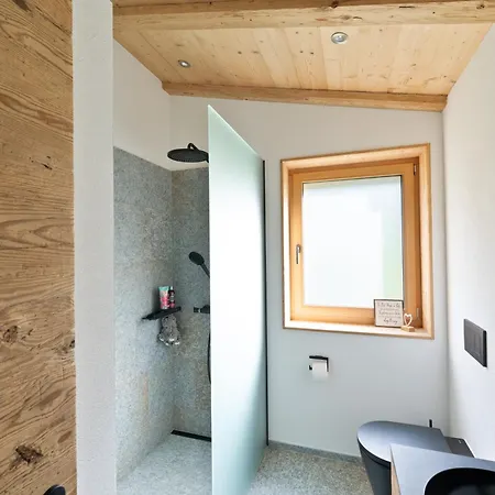 Wellness-gaestehaus In Says Mit Whirlpool Und Sauna 公寓