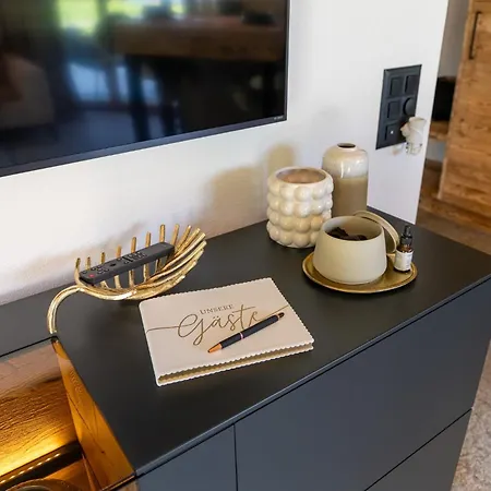 公寓 Wellness-gaestehaus In Says Mit Whirlpool Und Sauna *