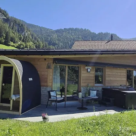 Wellness-gaestehaus In Says Mit Whirlpool Und Sauna *