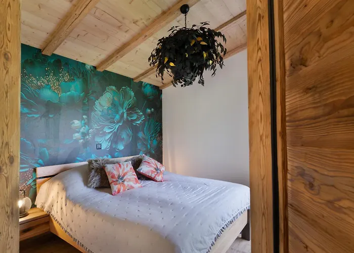 Wellness-gaestehaus In Says Mit Whirlpool Und Sauna شقة