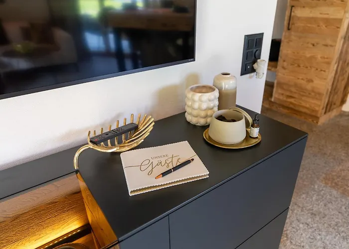 شقة Wellness-gaestehaus In Says Mit Whirlpool Und Sauna *