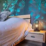 Wellness-gaestehaus In Says Mit Whirlpool Und Sauna Apartament *